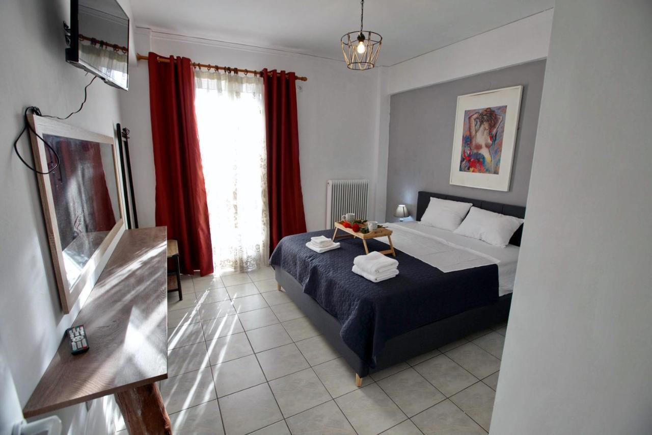 Angelina'S Boutique Suite In Nafplio City Exterior foto